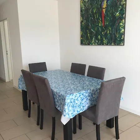 Attico Bellavista Apartman Locarno